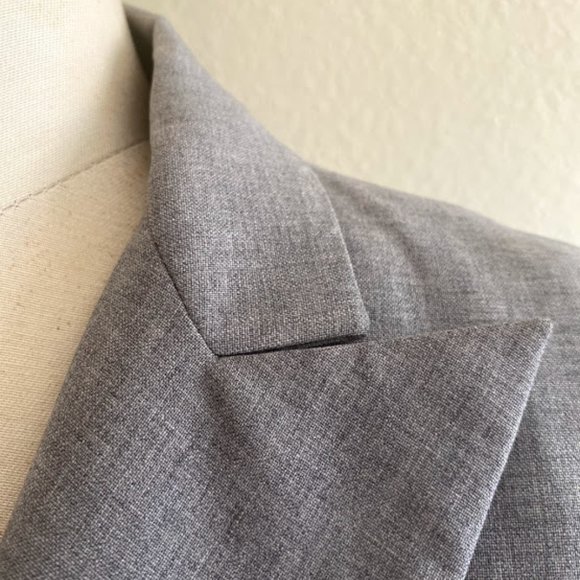 BCBG Maxazria Gray Blazer - Picture 4 of 16